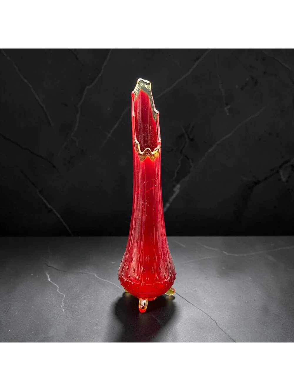 Vintage 1960s LE Smith Amberina Glass Vase with Hobnail Base and Three Feet, 14